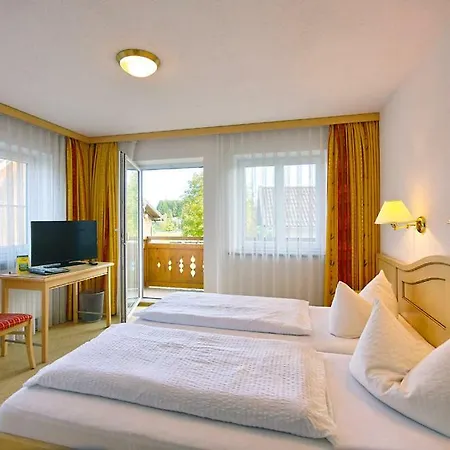 Zum Strauß Gasthof Wildsteig
